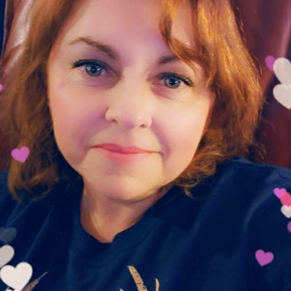 Meet your Posher, Debbie - Picture 1 of 1